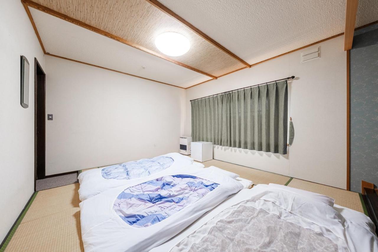 Tabist Shun Hidaka Biratori Hotel Buitenkant foto