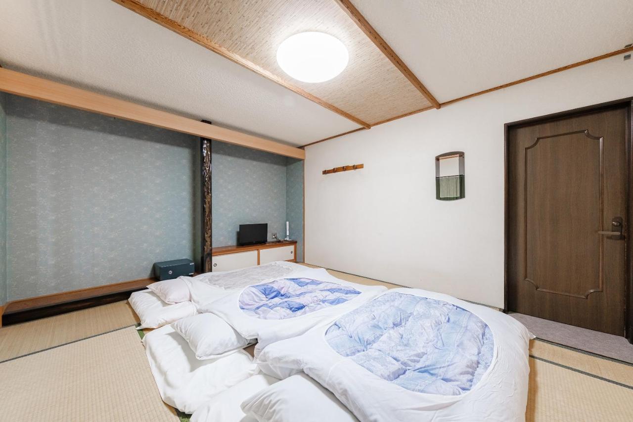 Tabist Shun Hidaka Biratori Hotel Buitenkant foto